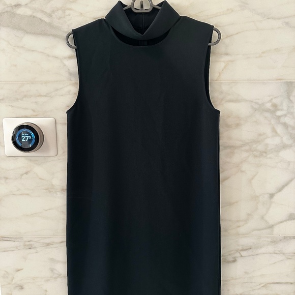 Theory Green Sleeveless Mock Neck Dress Size 6 - Picture 1 of 6